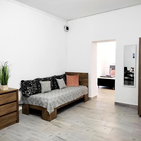Dunapart Apartment Vác Εξωτερικό φωτογραφία