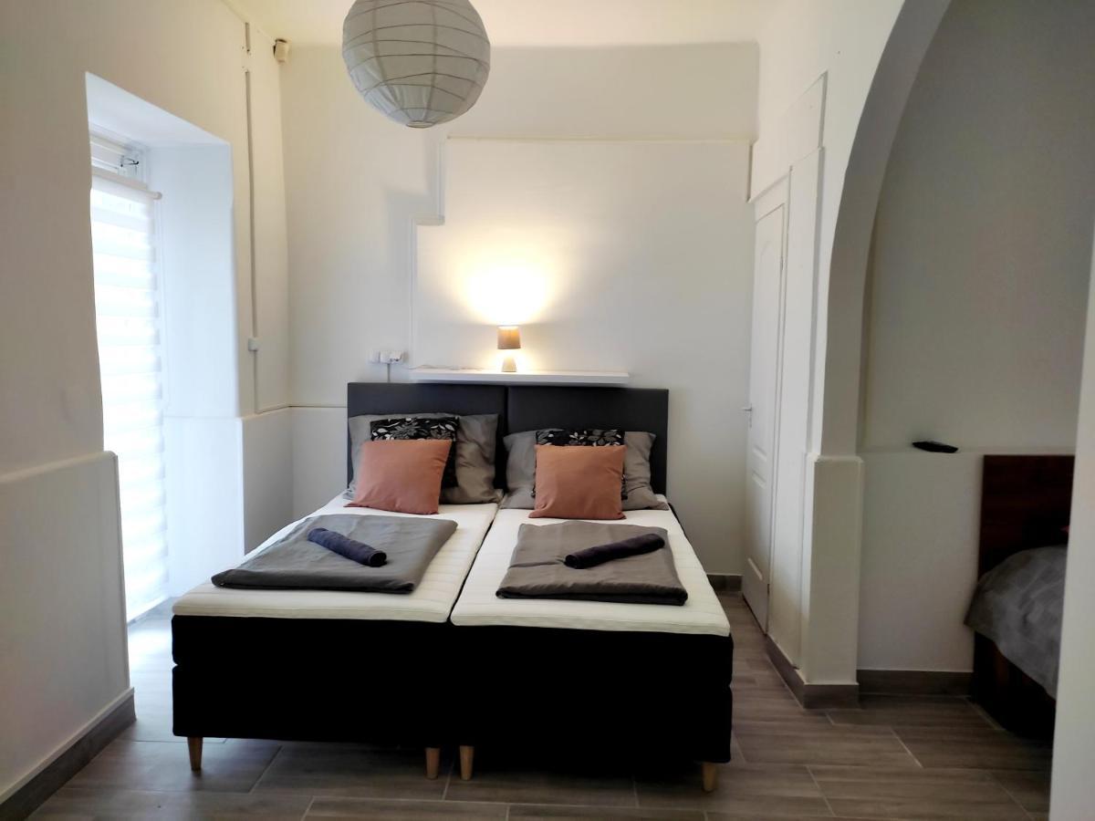 Dunapart Apartment Vác Εξωτερικό φωτογραφία